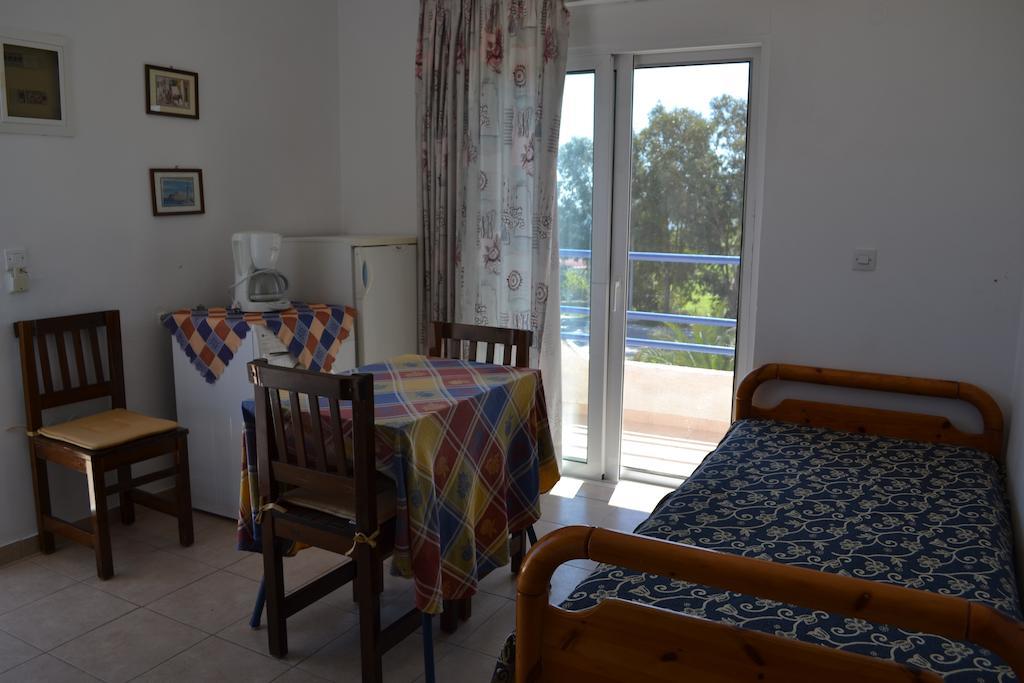Petasos Apartments 1 Gennadi Oda fotoğraf