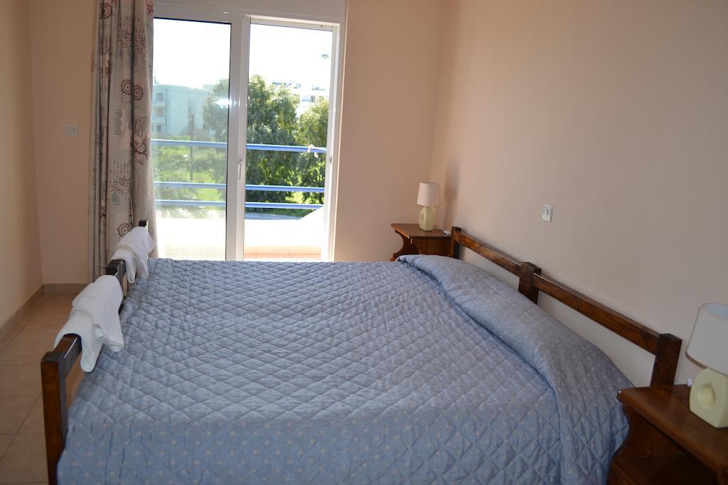 Petasos Apartments 1 Gennadi Dış mekan fotoğraf