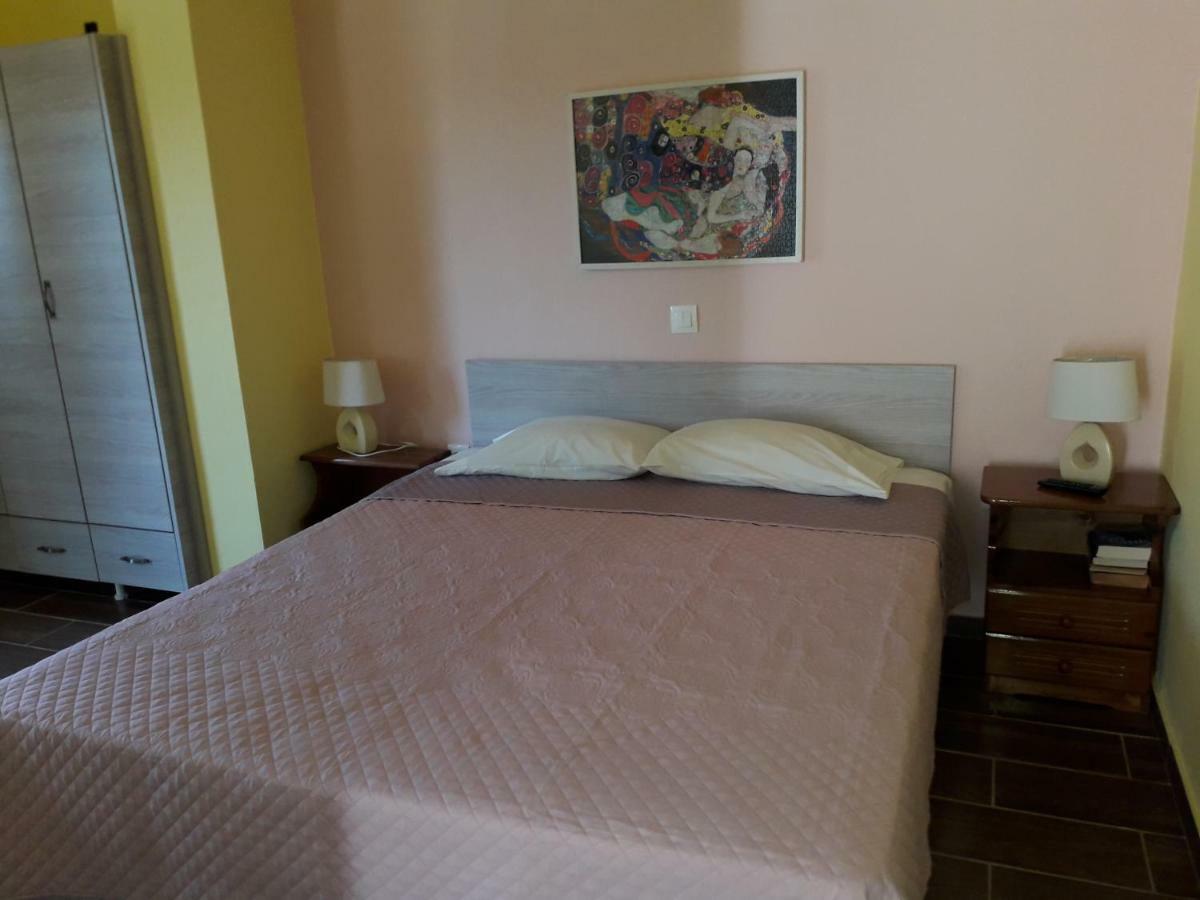 Petasos Apartments 1 Gennadi Dış mekan fotoğraf